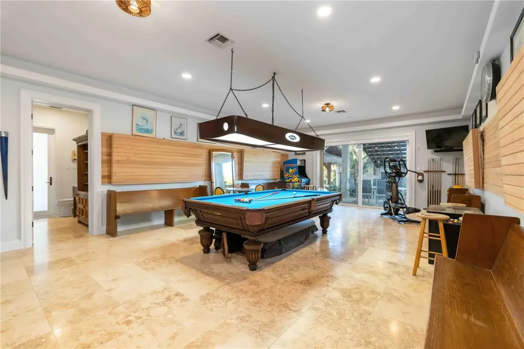 6680 Gulf Of Mexico Drive Longboat Key FL 34228