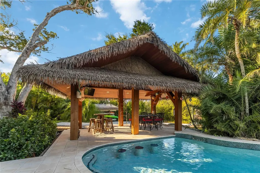 6680 Gulf Of Mexico Drive Longboat Key FL 34228