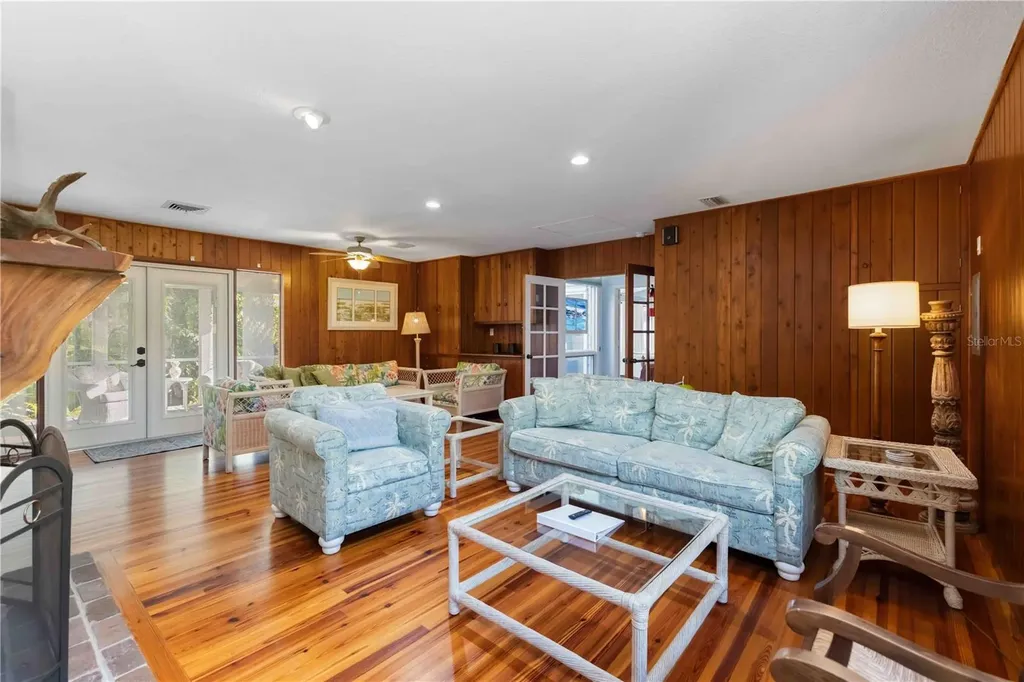 6680 Gulf Of Mexico Drive Longboat Key FL 34228
