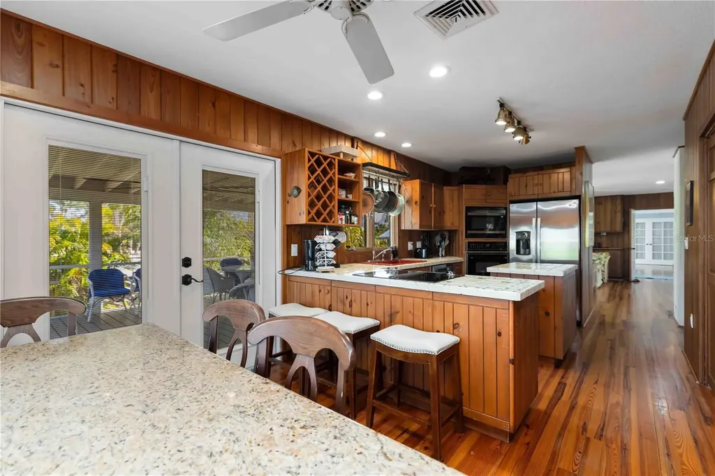 6680 Gulf Of Mexico Drive Longboat Key FL 34228