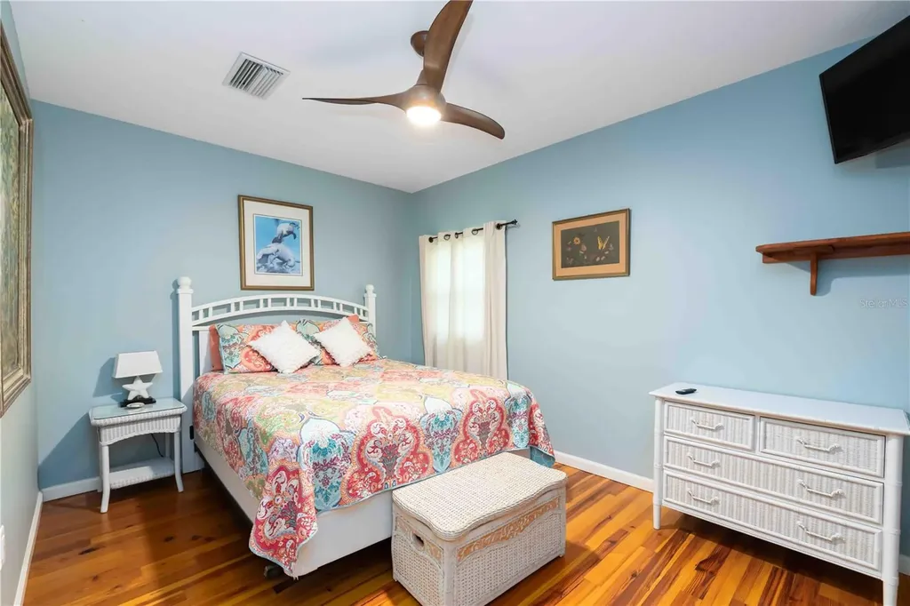 6680 Gulf Of Mexico Drive Longboat Key FL 34228