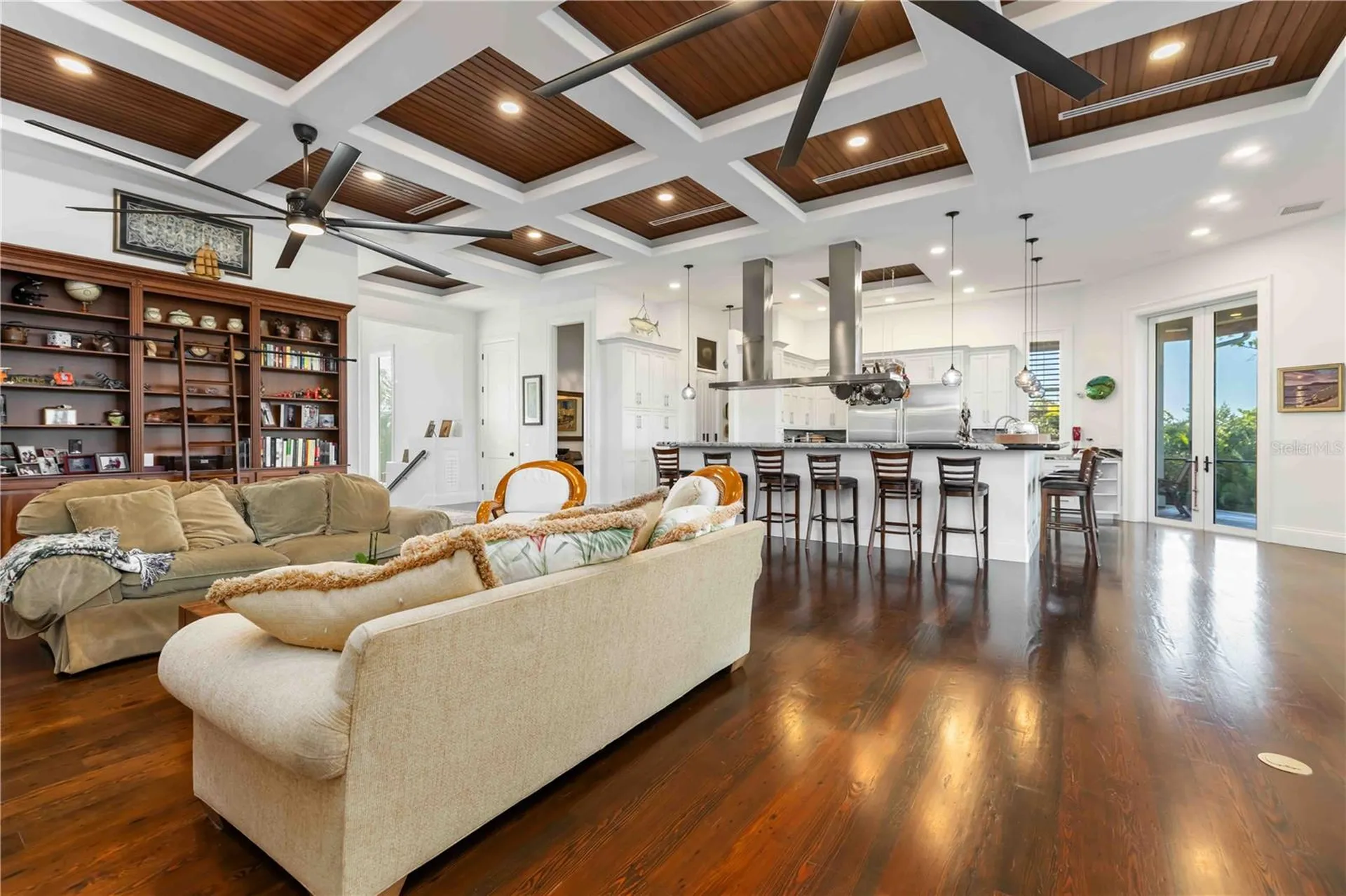 6680 Gulf Of Mexico Drive Longboat Key FL 34228