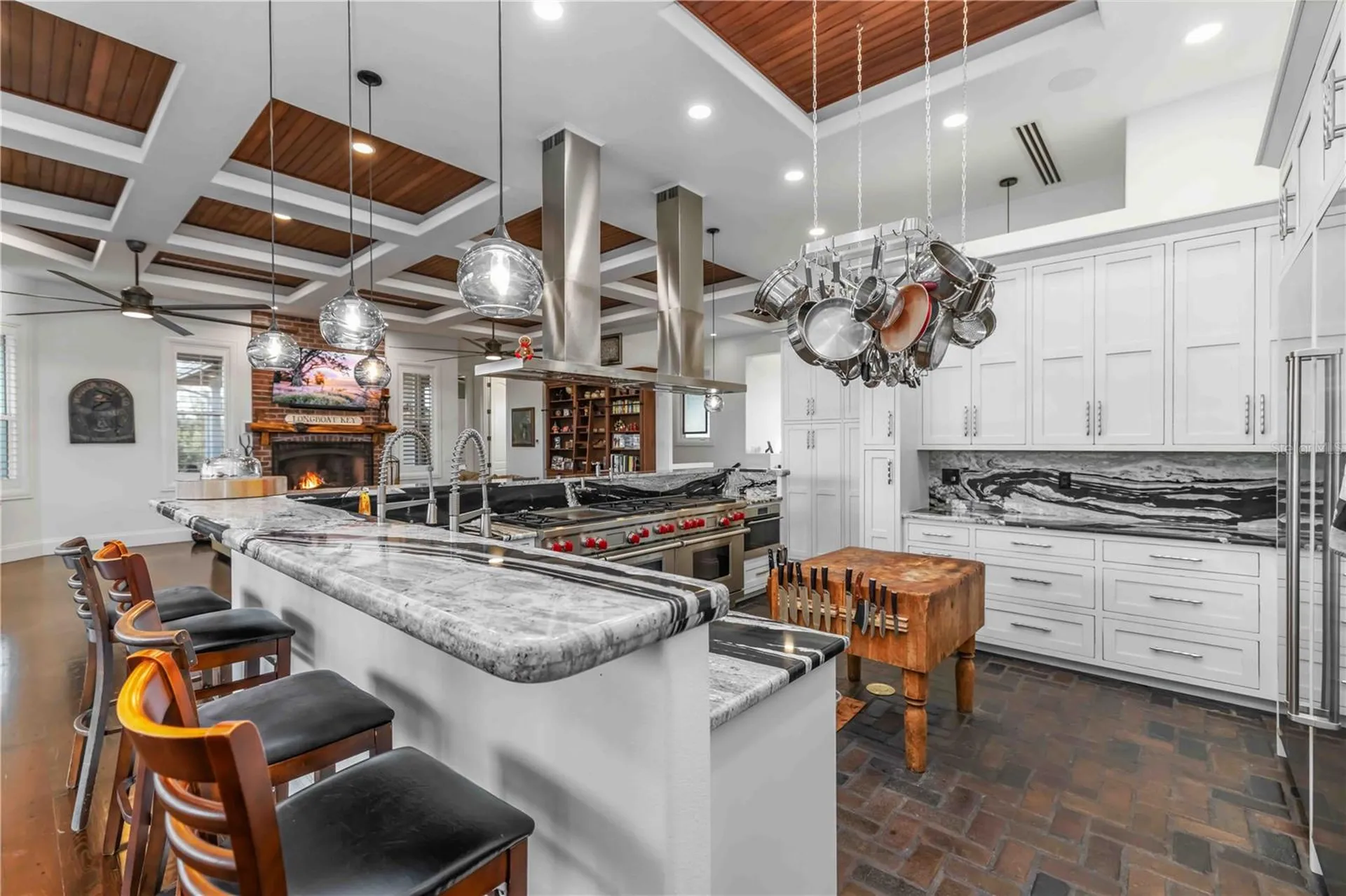 6680 Gulf Of Mexico Drive Longboat Key FL 34228