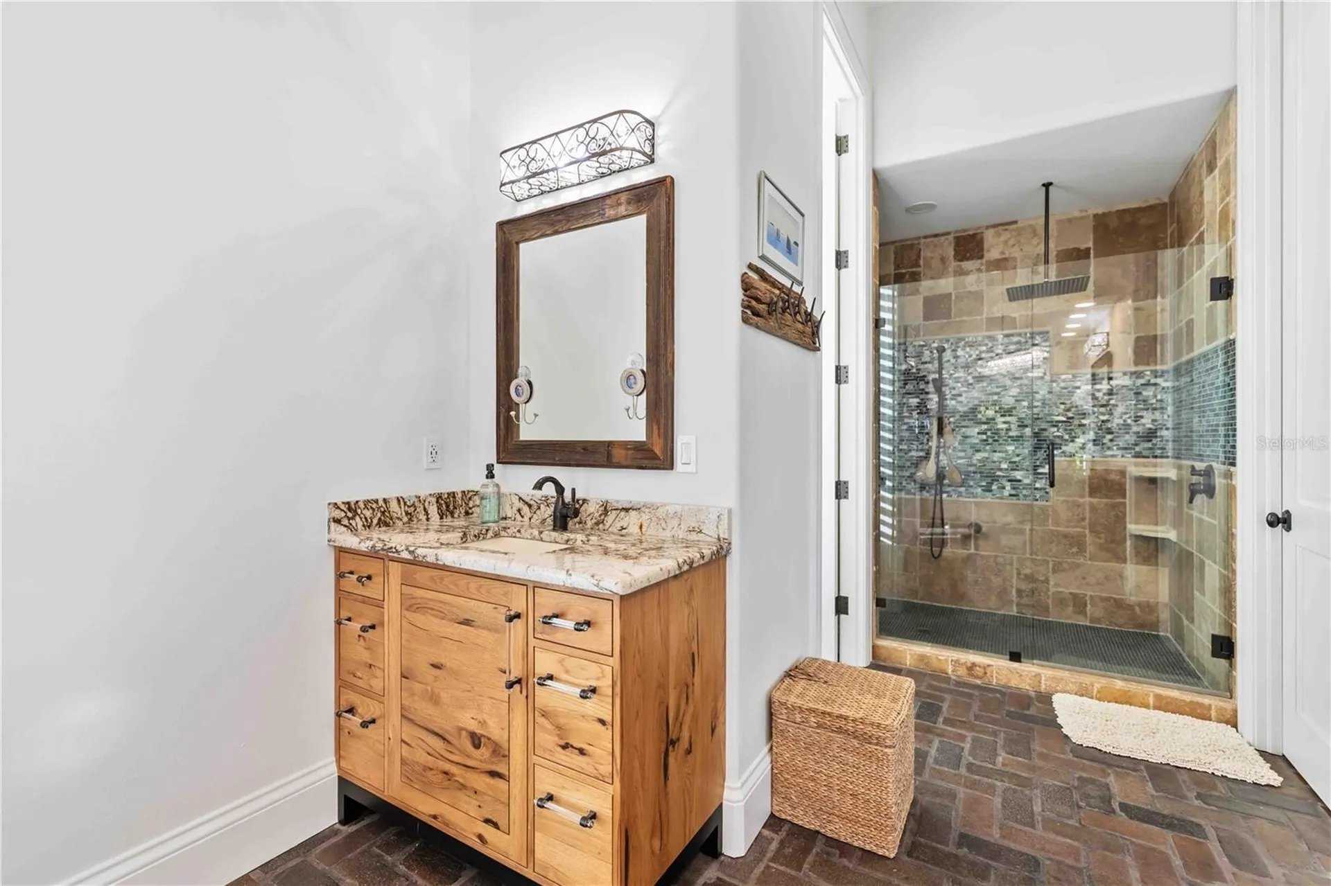 6680 Gulf Of Mexico Drive Longboat Key FL 34228
