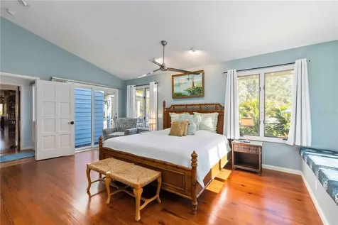 6680 Gulf Of Mexico Drive Longboat Key FL 34228