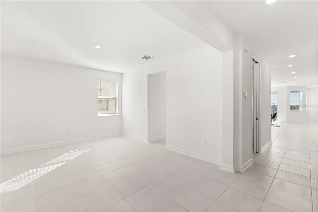 1283 Dora Parc Lane Mount Dora FL 32757