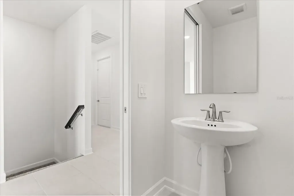 1283 Dora Parc Lane Mount Dora FL 32757