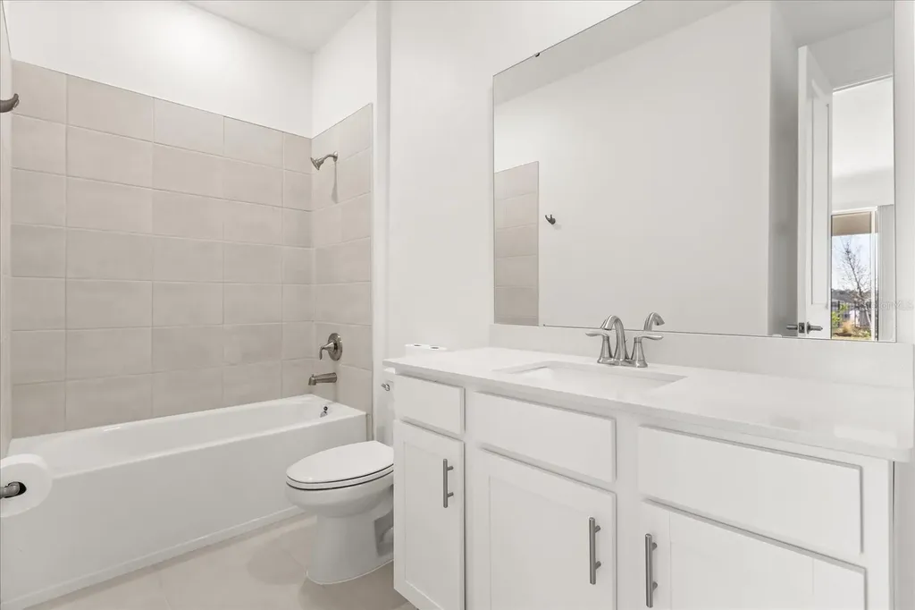 1283 Dora Parc Lane Mount Dora FL 32757