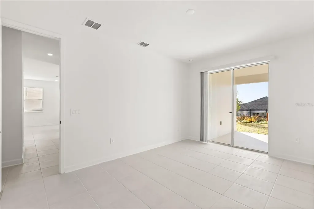 1283 Dora Parc Lane Mount Dora FL 32757