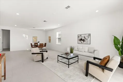1283 Dora Parc Lane Mount Dora FL 32757