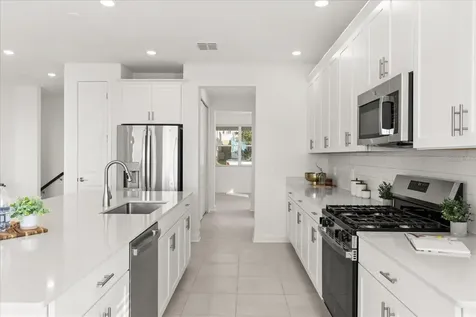 1283 Dora Parc Lane Mount Dora FL 32757