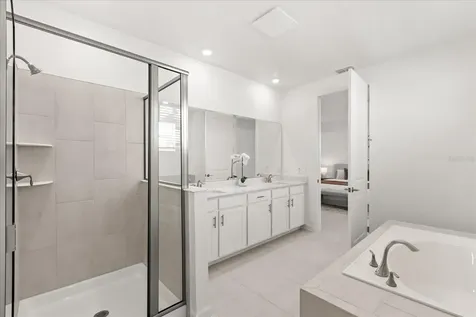1283 Dora Parc Lane Mount Dora FL 32757