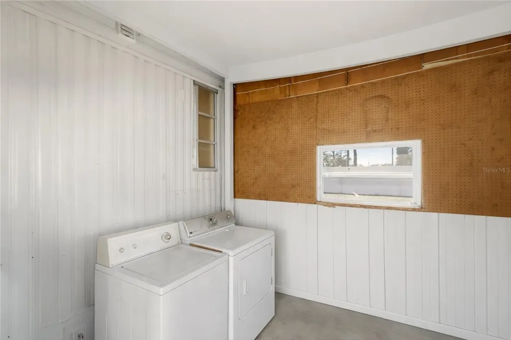 3 S Mockingbird Punta Gorda FL 33950