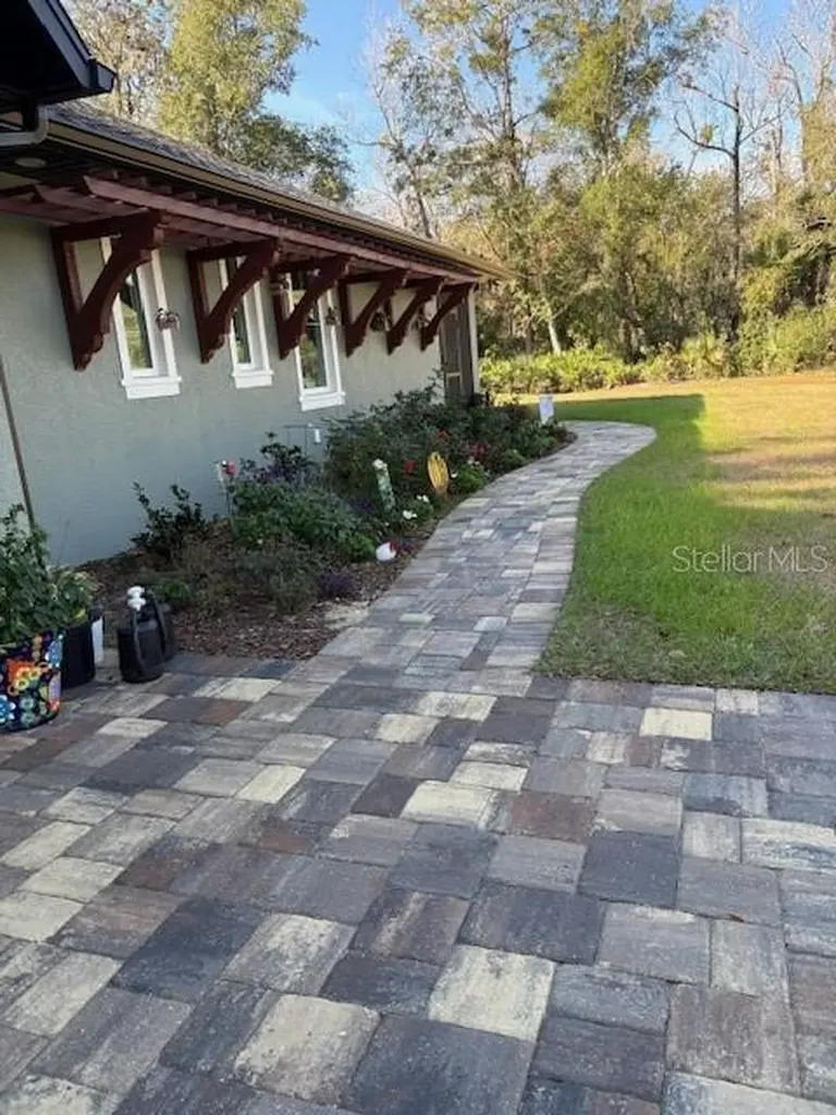 1915 Taylor Road Port Orange FL 32128