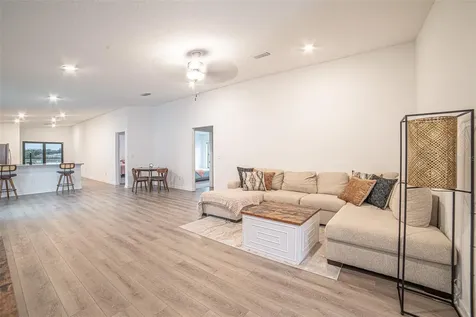 1375 Ahoy Avenue Tampa FL 33619