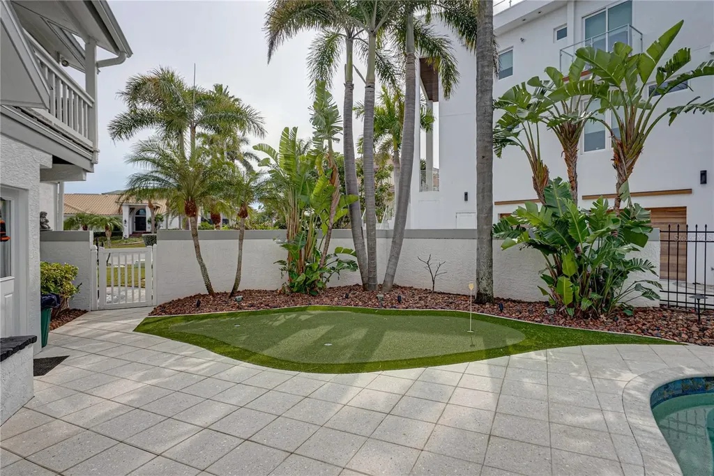 723 Pinta Drive Tierra Verde FL 33715
