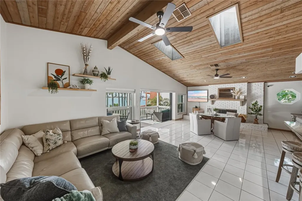 723 Pinta Drive Tierra Verde FL 33715