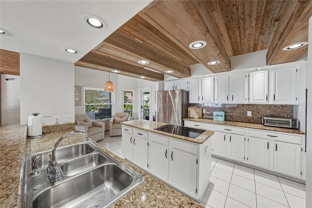 723 Pinta Drive Tierra Verde FL 33715