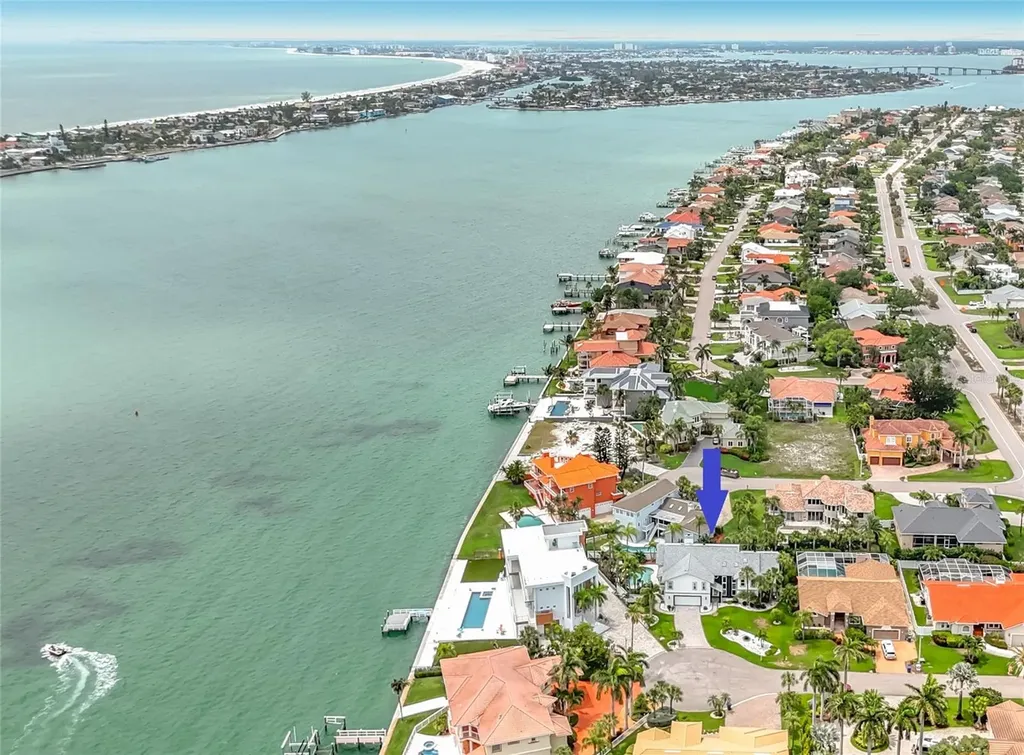 723 Pinta Drive Tierra Verde FL 33715