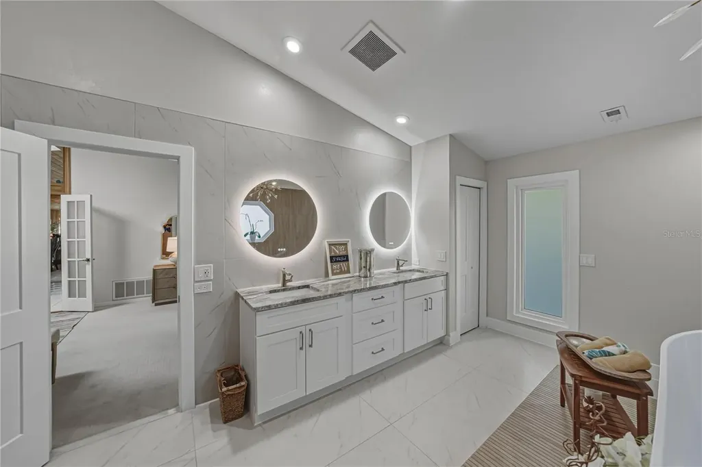 723 Pinta Drive Tierra Verde FL 33715