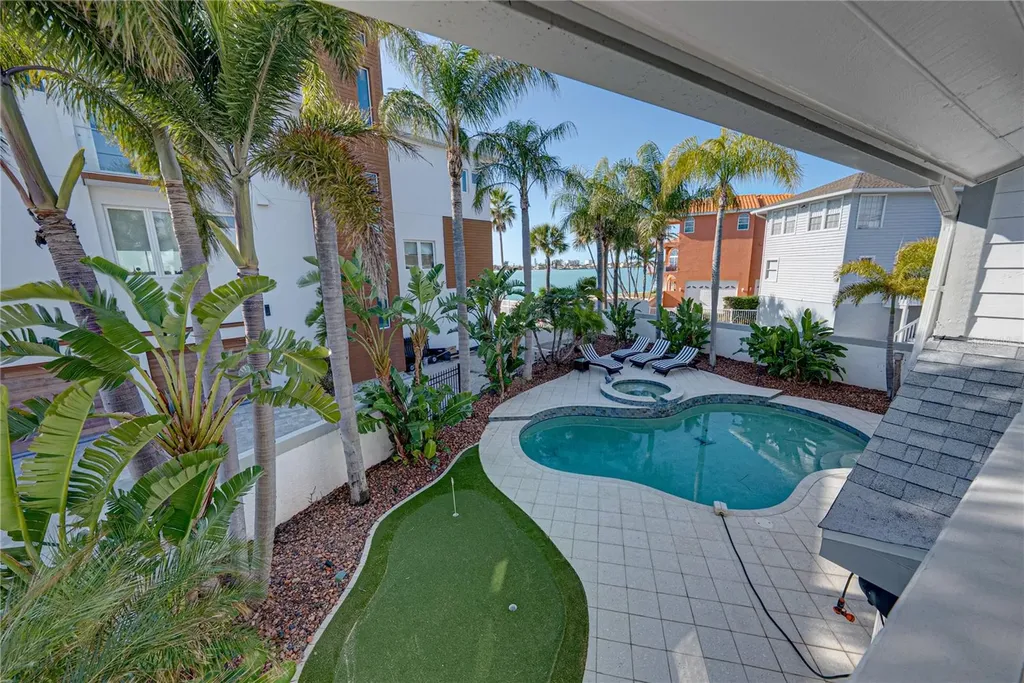 723 Pinta Drive Tierra Verde FL 33715