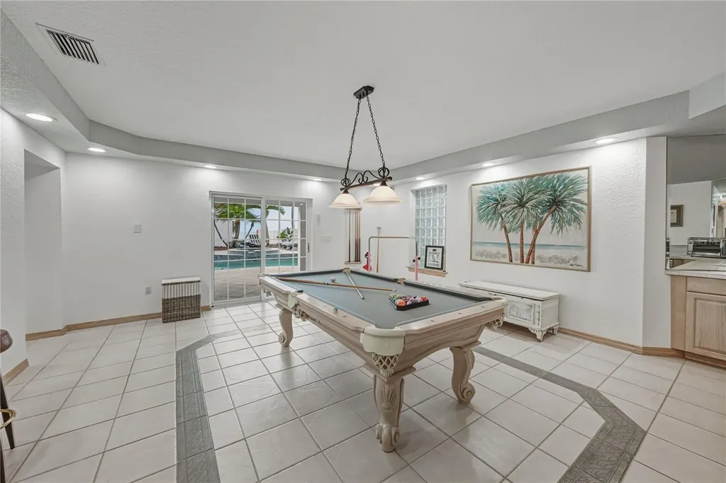 723 Pinta Drive Tierra Verde FL 33715