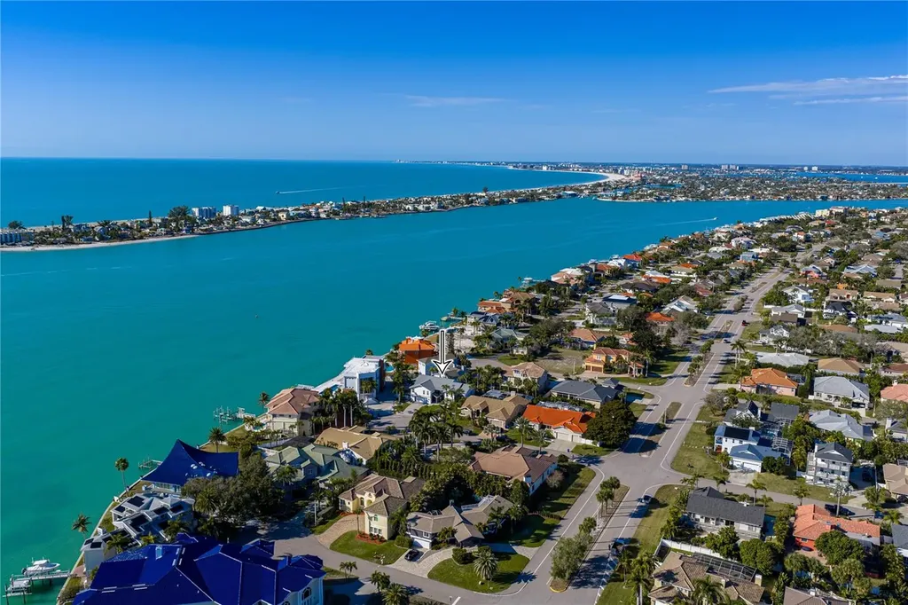 723 Pinta Drive Tierra Verde FL 33715