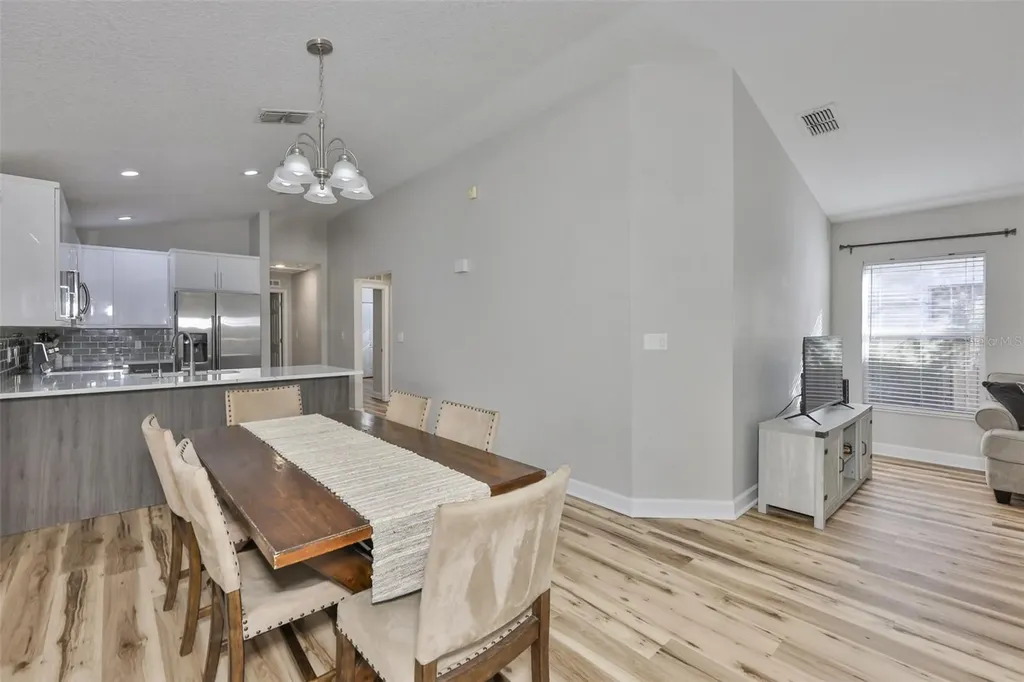 2331 W Chestnut Street Tampa FL 33607