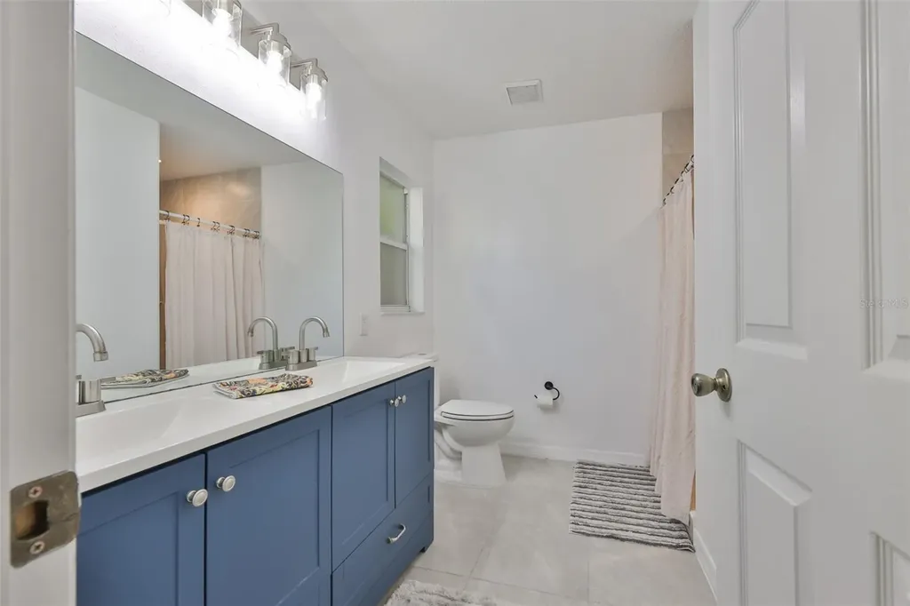 2331 W Chestnut Street Tampa FL 33607