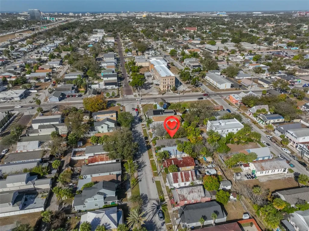 2331 W Chestnut Street Tampa FL 33607