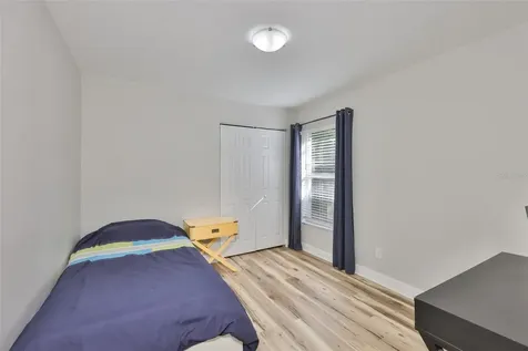 2331 W Chestnut Street Tampa FL 33607