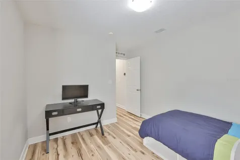 2331 W Chestnut Street Tampa FL 33607