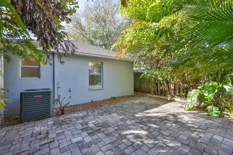 2331 W Chestnut Street Tampa FL 33607