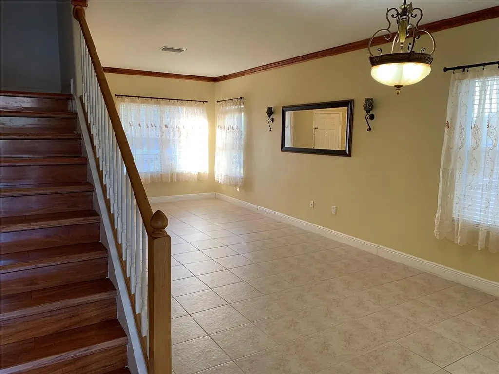 8810 Cameron Crest Drive Tampa FL 33626
