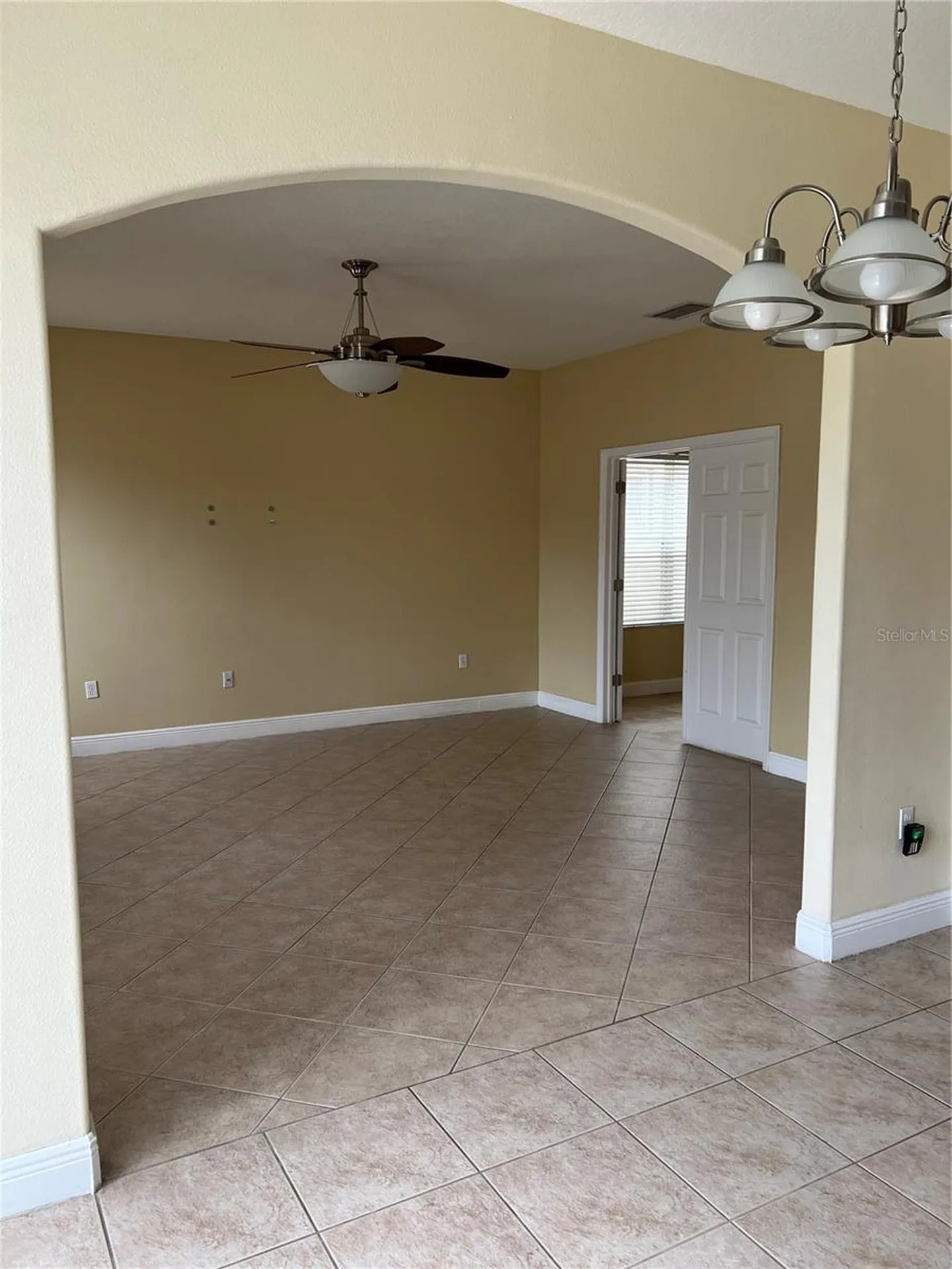 8810 Cameron Crest Drive Tampa FL 33626