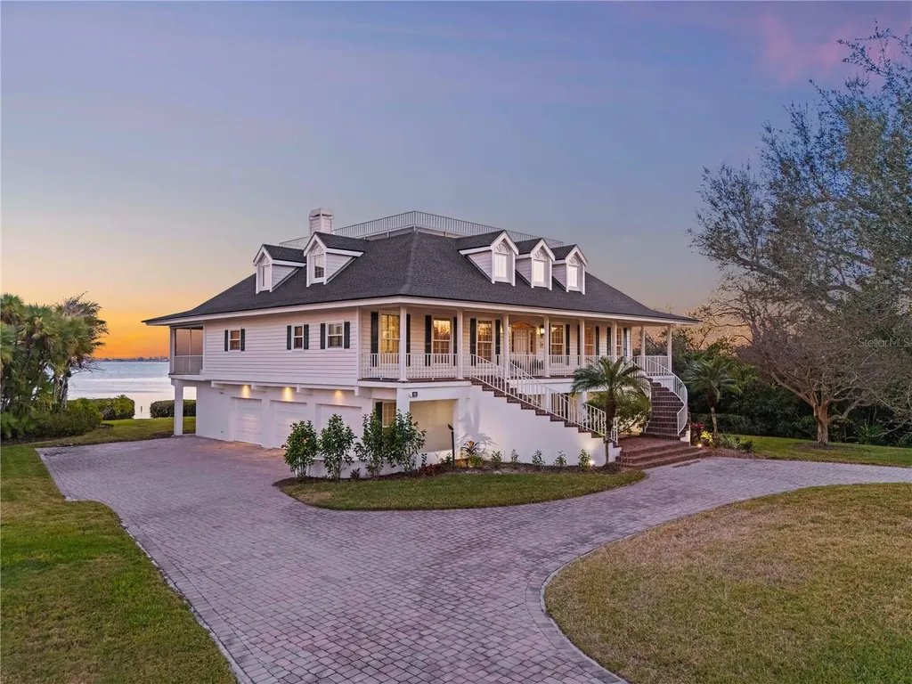 41 Tidy Island Boulevard Bradenton FL 34210