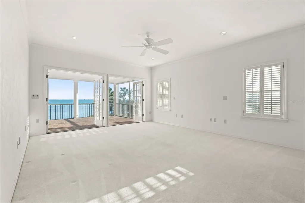 41 Tidy Island Boulevard Bradenton FL 34210