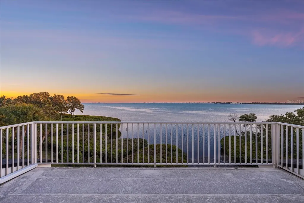 41 Tidy Island Boulevard Bradenton FL 34210