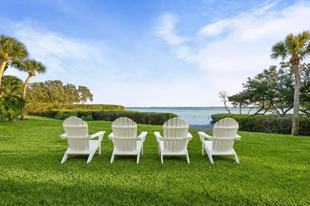 41 Tidy Island Boulevard Bradenton FL 34210