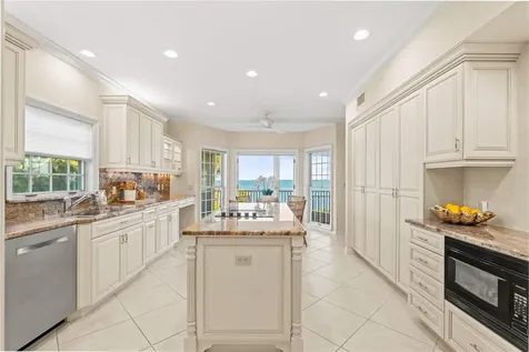 41 Tidy Island Boulevard Bradenton FL 34210