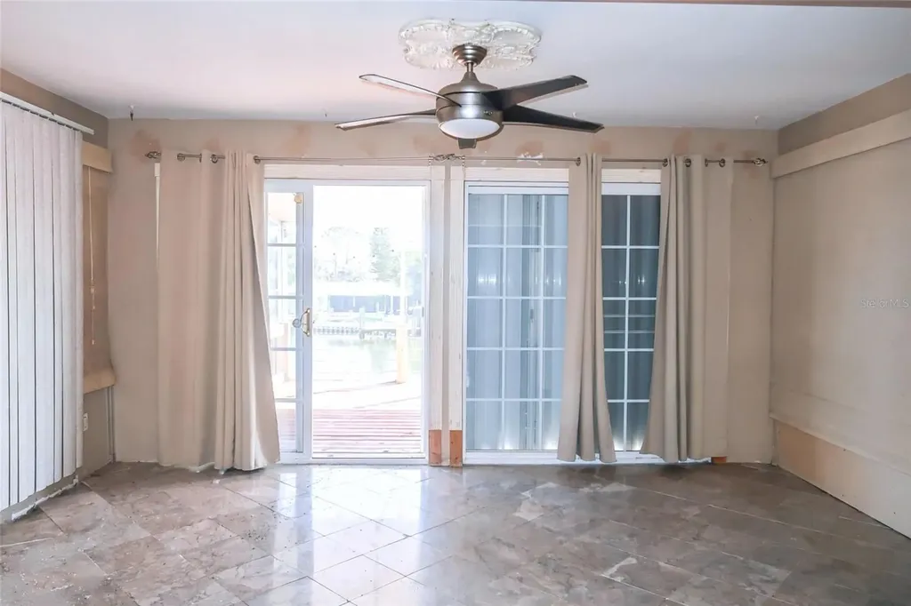 303 Lagoon Drive Palm Harbor FL 34683