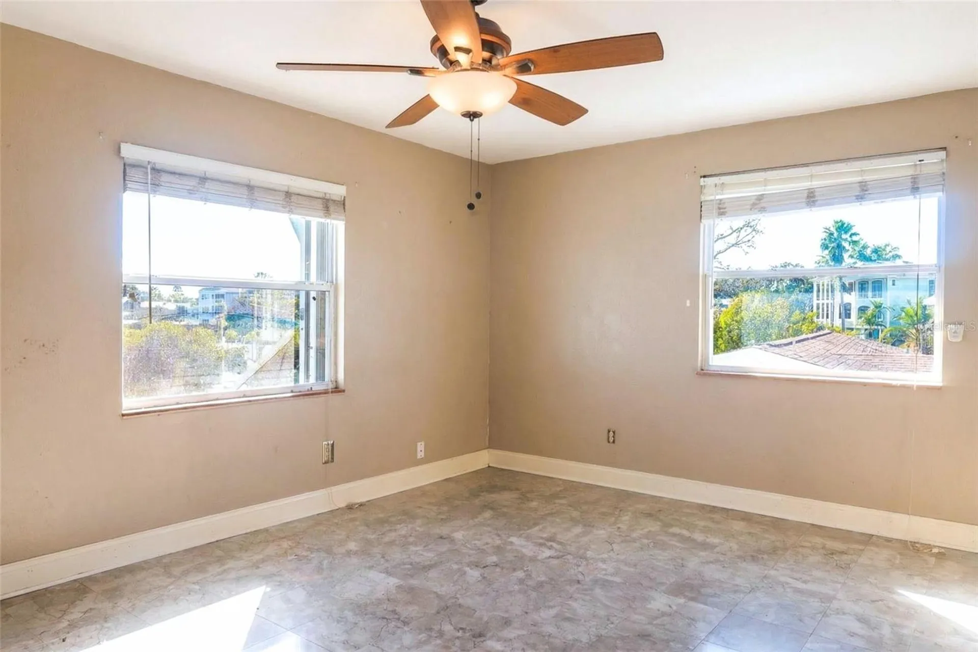 303 Lagoon Drive Palm Harbor FL 34683