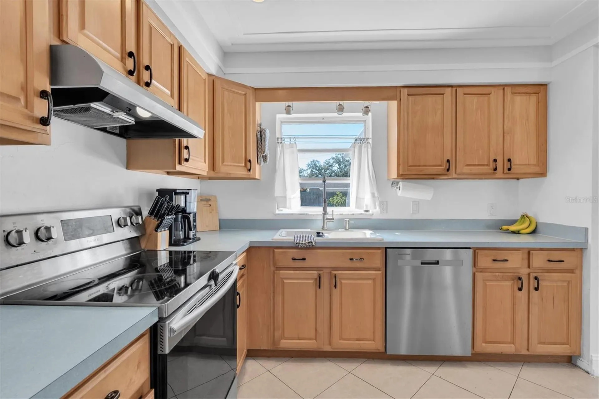 4018 26th Avenue N St Petersburg FL 33713