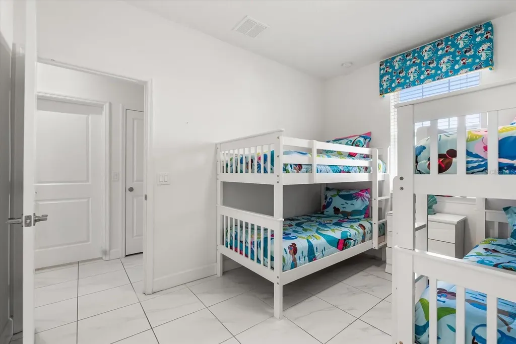 337 Captiva Drive Davenport FL 33896