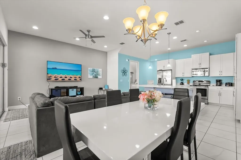 337 Captiva Drive Davenport FL 33896