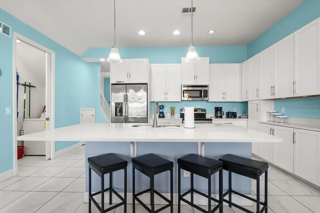 337 Captiva Drive Davenport FL 33896