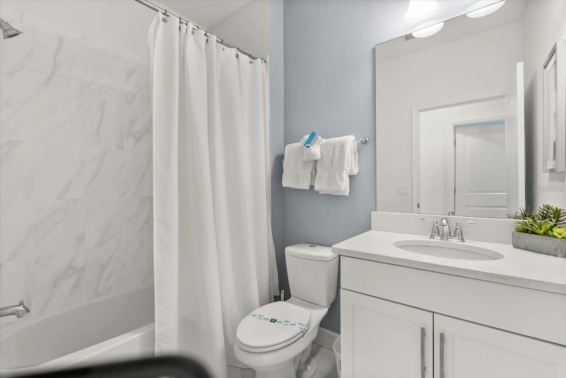337 Captiva Drive Davenport FL 33896