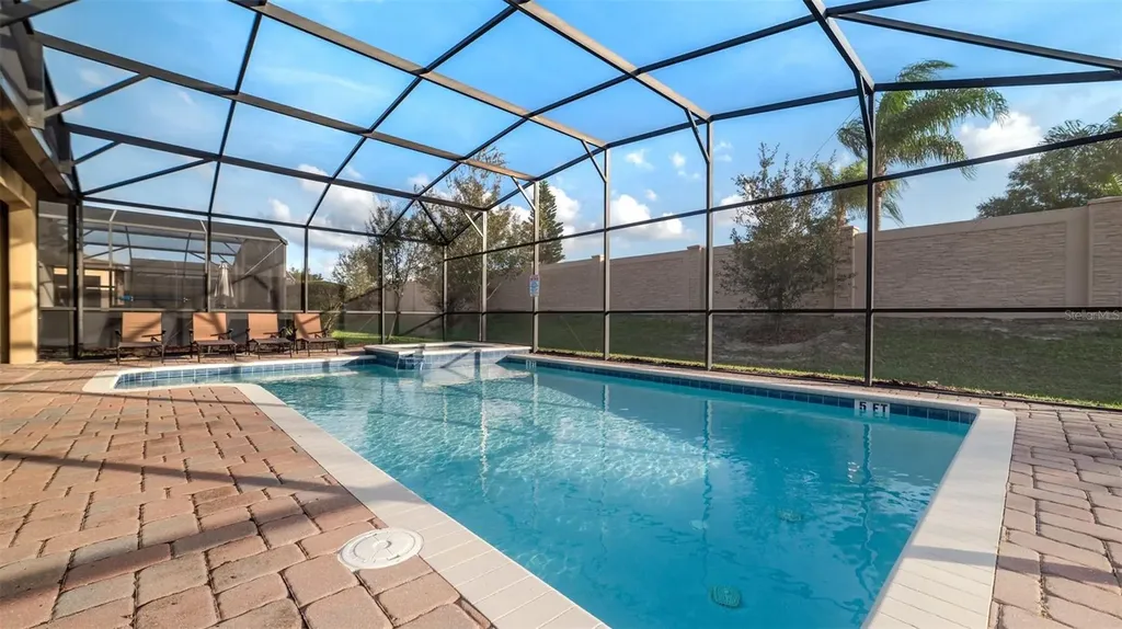 1506 Moon Valley Drive Davenport FL 33896