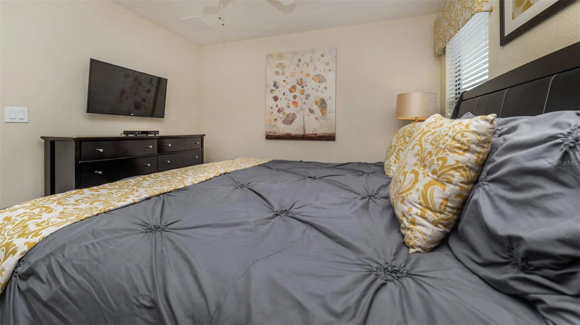 1506 Moon Valley Drive Davenport FL 33896