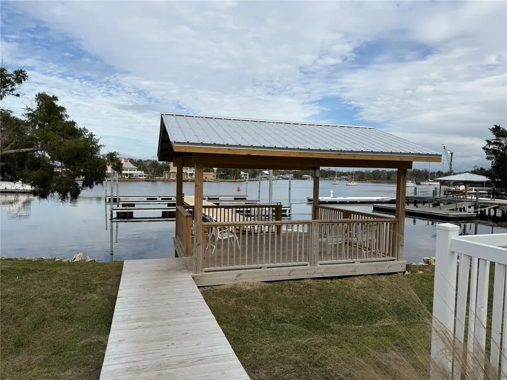 6990 SW Highway 358 Steinhatchee FL 32359